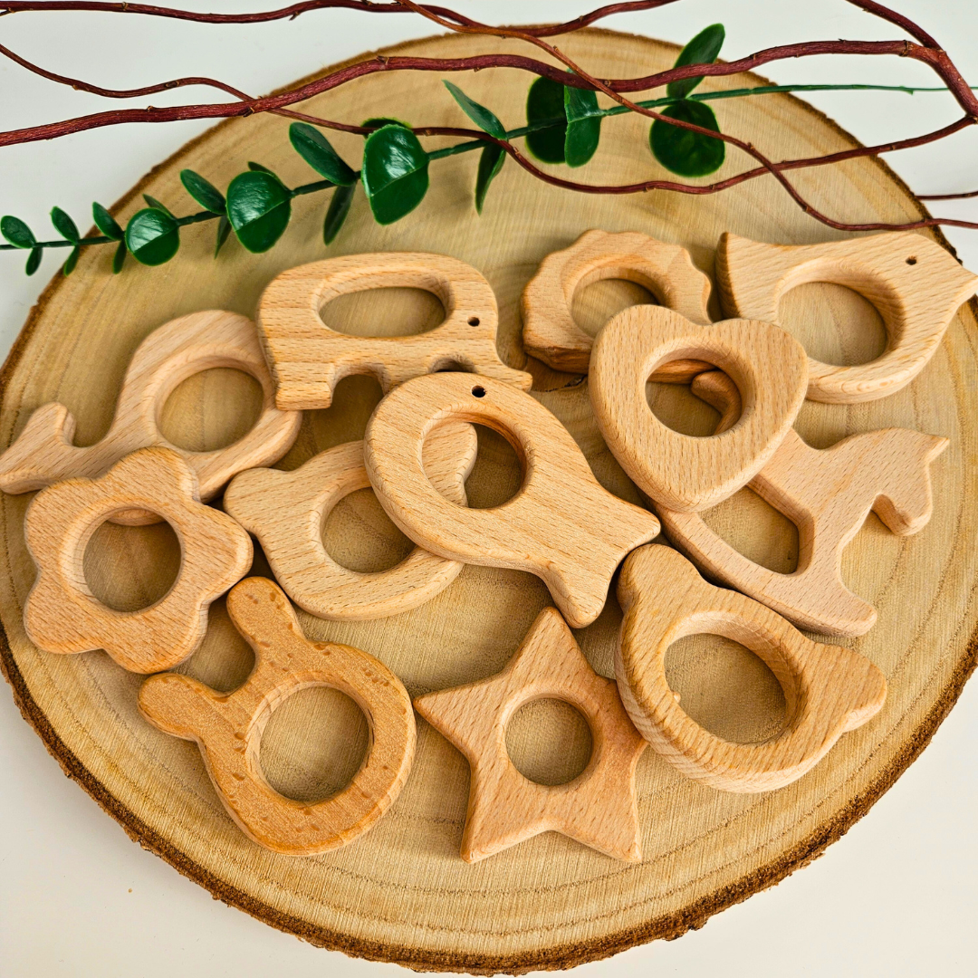Greifring mit Beiß-Holz und Gravur - LovelyMoments