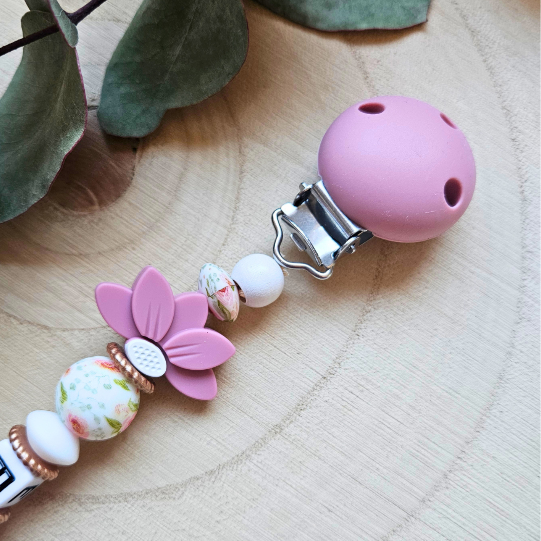 Schnullerkette-Flora - LovelyMoments
