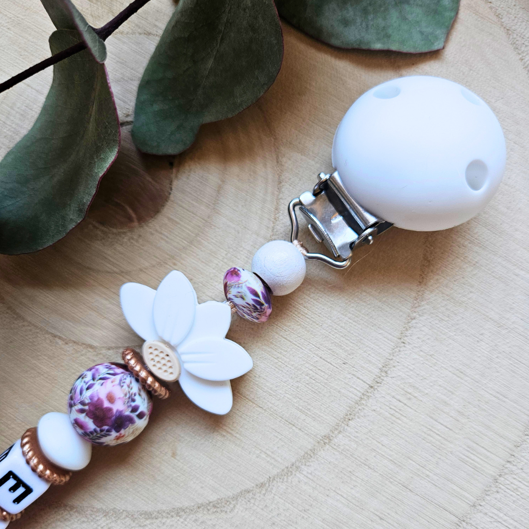 Schnullerkette-Flora - LovelyMoments